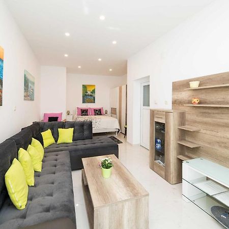 Anvedor Apartment Crikvenica Ngoại thất bức ảnh