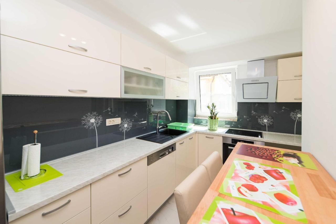 Anvedor Apartment Crikvenica Ngoại thất bức ảnh